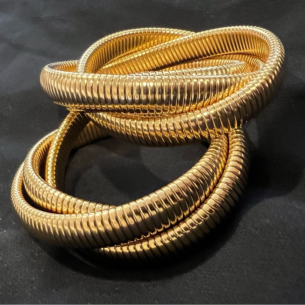 Omega bracelet - Picture 3 of 4